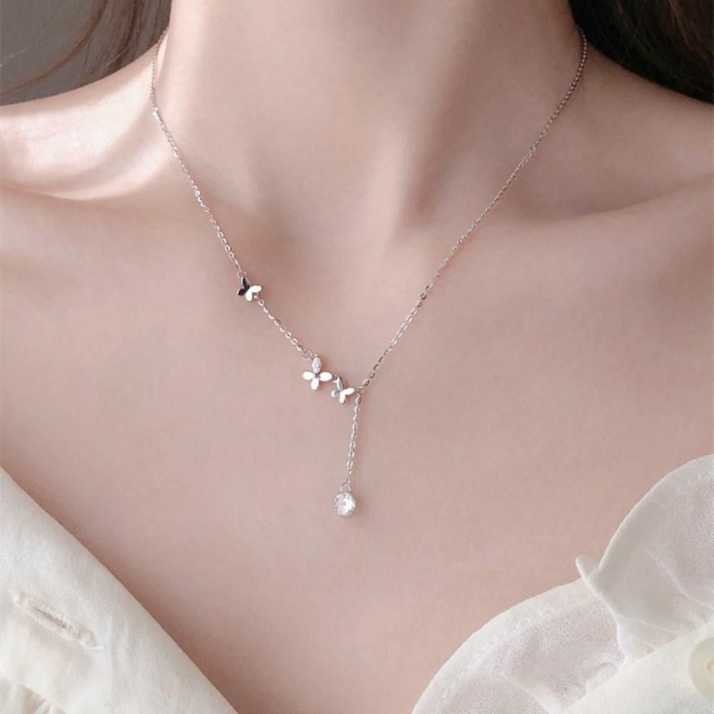 Rhodium Plated Ziron Studded Pendant Necklace Silver - Perfii in Saudi Kuwait